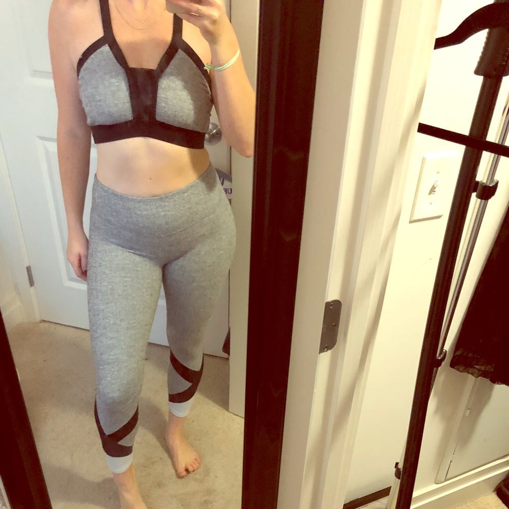 Manduka Yoga Crop Top and legging set
